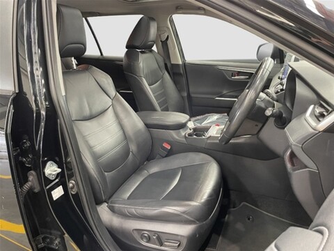 Gallery image 12