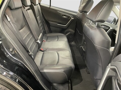 Gallery image 13
