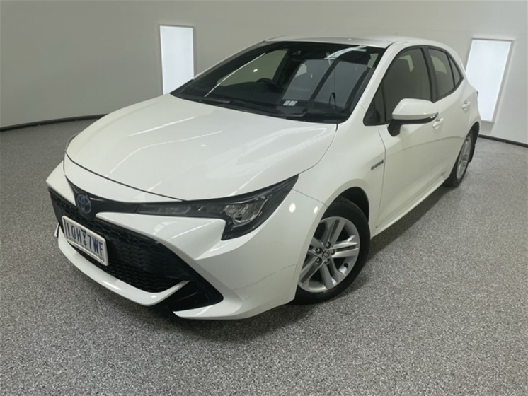2018 Toyota Corolla Ascent Sport Hybrid ZWE211R